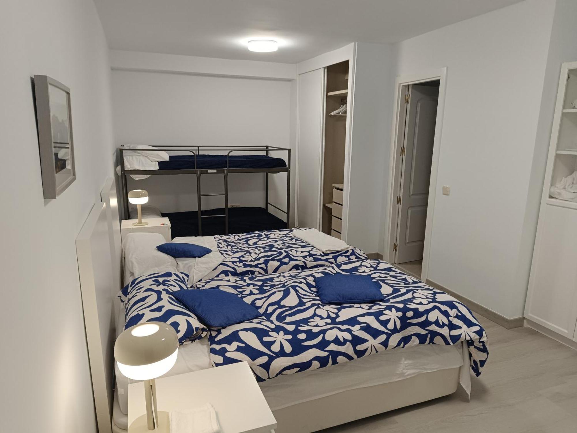 马德里2-Centro Hab Compartida Masculina 8X住宿加早餐旅馆 外观 照片